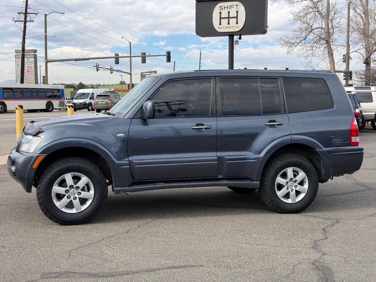 Used 2006 Mitsubishi Montero Limited AWD/4WD image 6