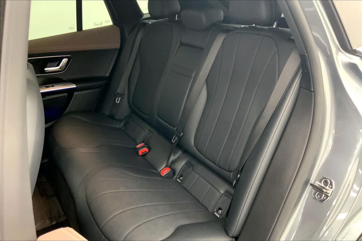 Certified 2023 Mercedes-Benz EQE 350+ 4MATIC SUV image 17