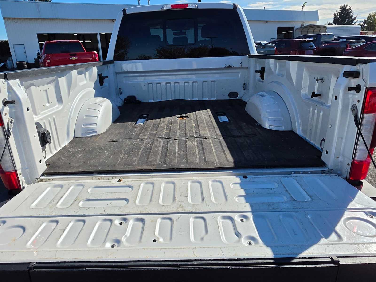 Used 2017 Ford F350 Lariat w/ Chrome Package AWD/4WD image 15