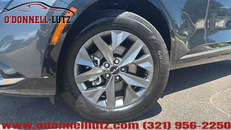Used 2025 Kia Sportage SX Prestige image 2