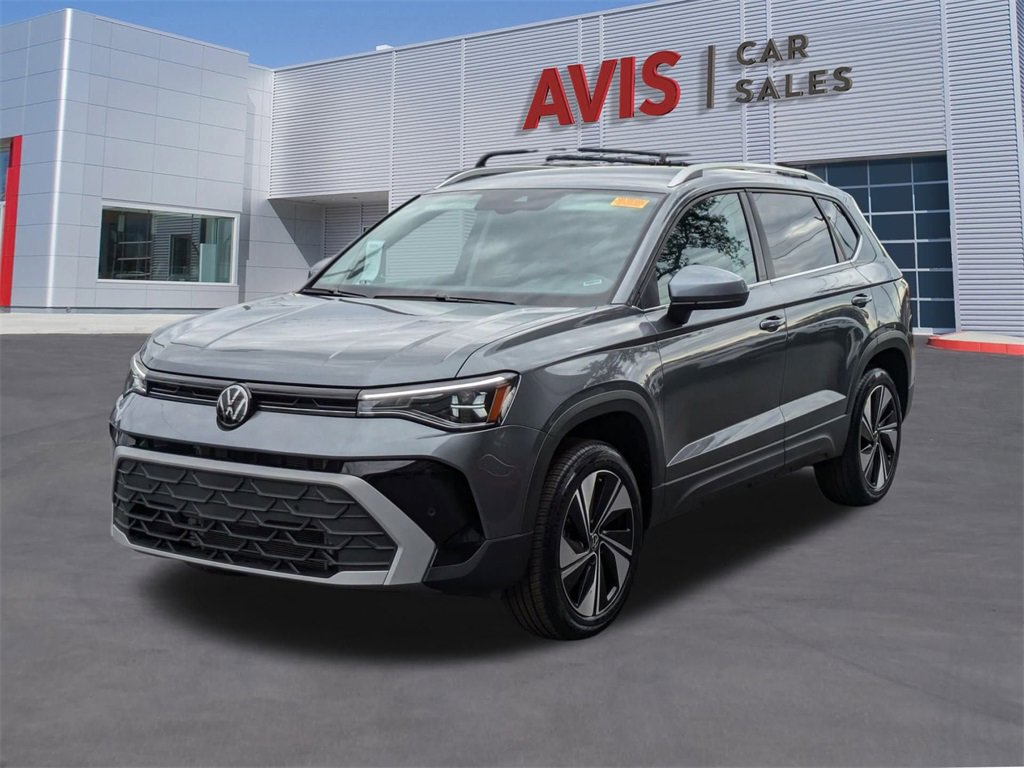 Used 2025 Volkswagen Taos SE
