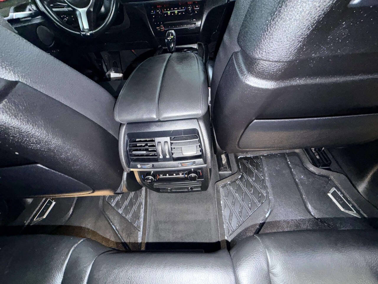 Used 2015 BMW X5 xDrive50i AWD/4WD image 31