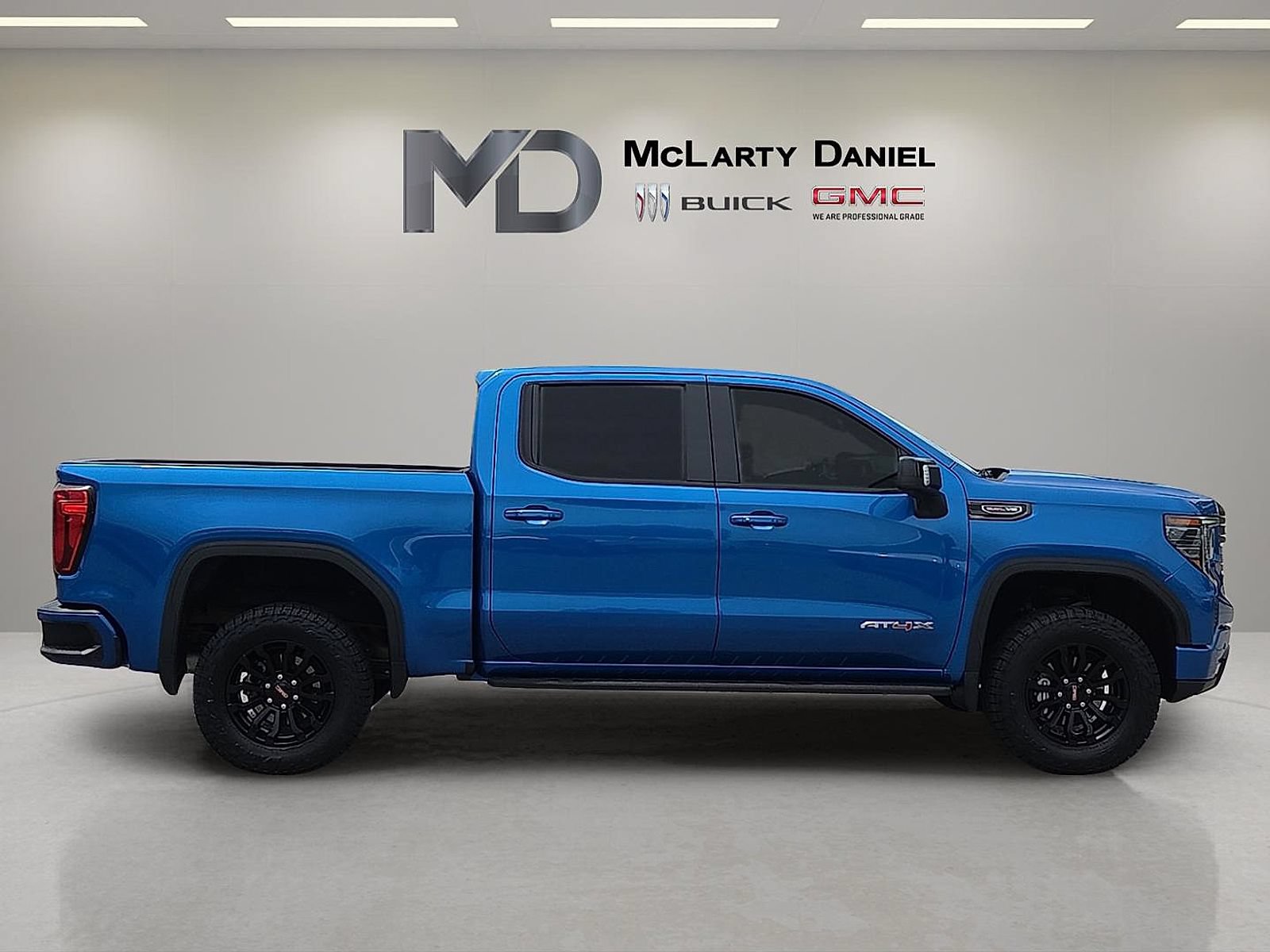 Certified 2022 GMC Sierra 1500 AT4X AWD/4WD image 14