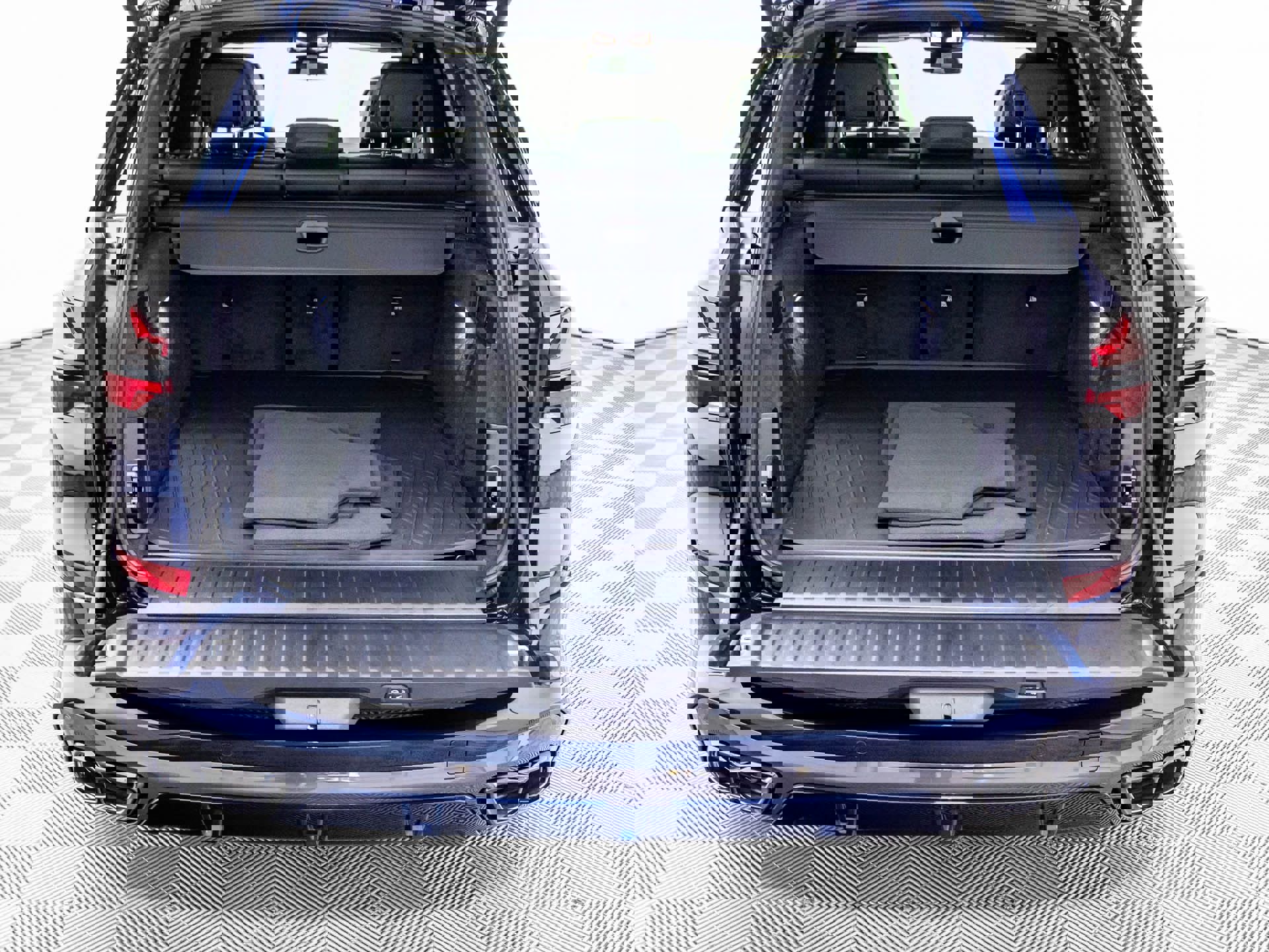 New 2026 BMW X5 M60i w/ Executive Package image 31