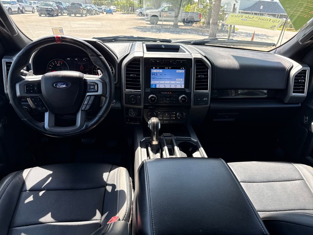 Used 2018 Ford F150 Raptor w/ Equipment Group 802A Luxury AWD/4WD image 6