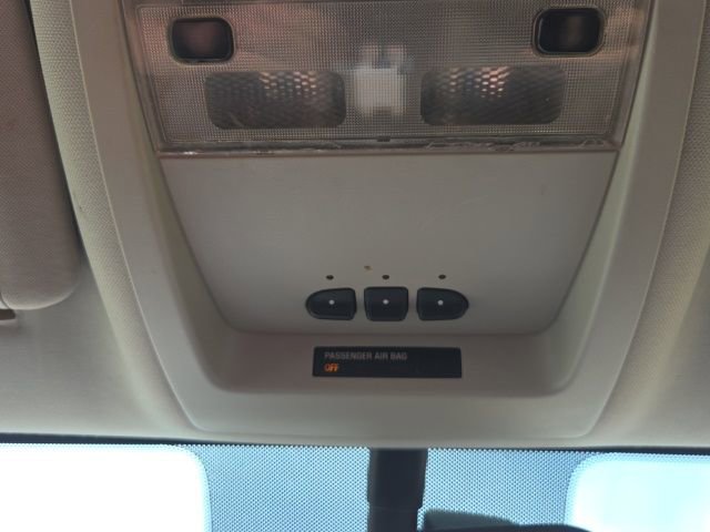 Used 2008 Chevrolet Suburban LT image 33