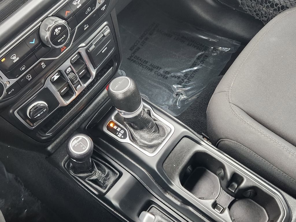 Used 2023 Jeep Gladiator Sport image 27