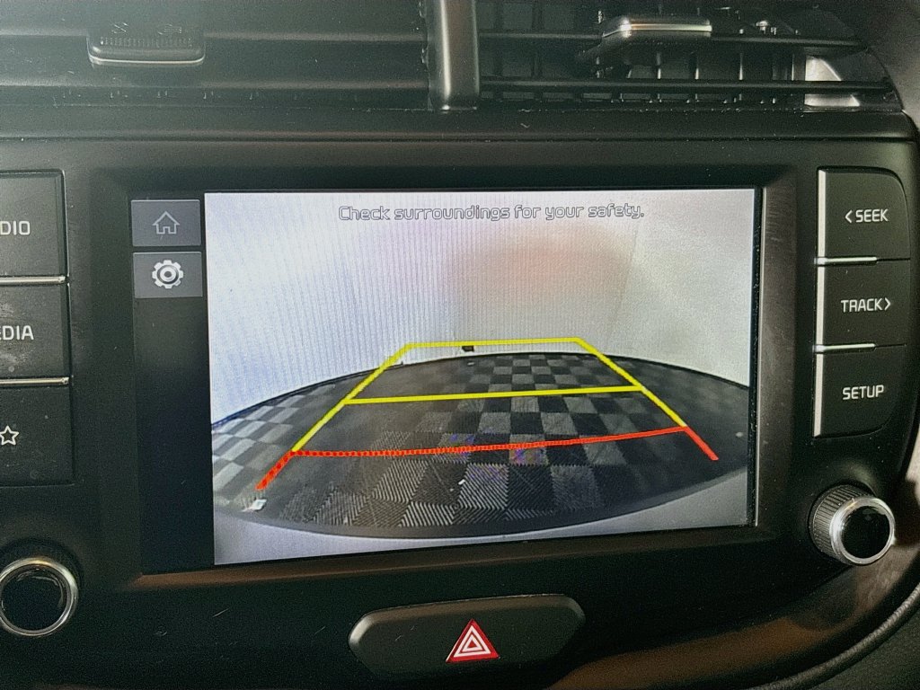 Used 2023 Kia Soul LX w/ LX Technology Package FWD image 16
