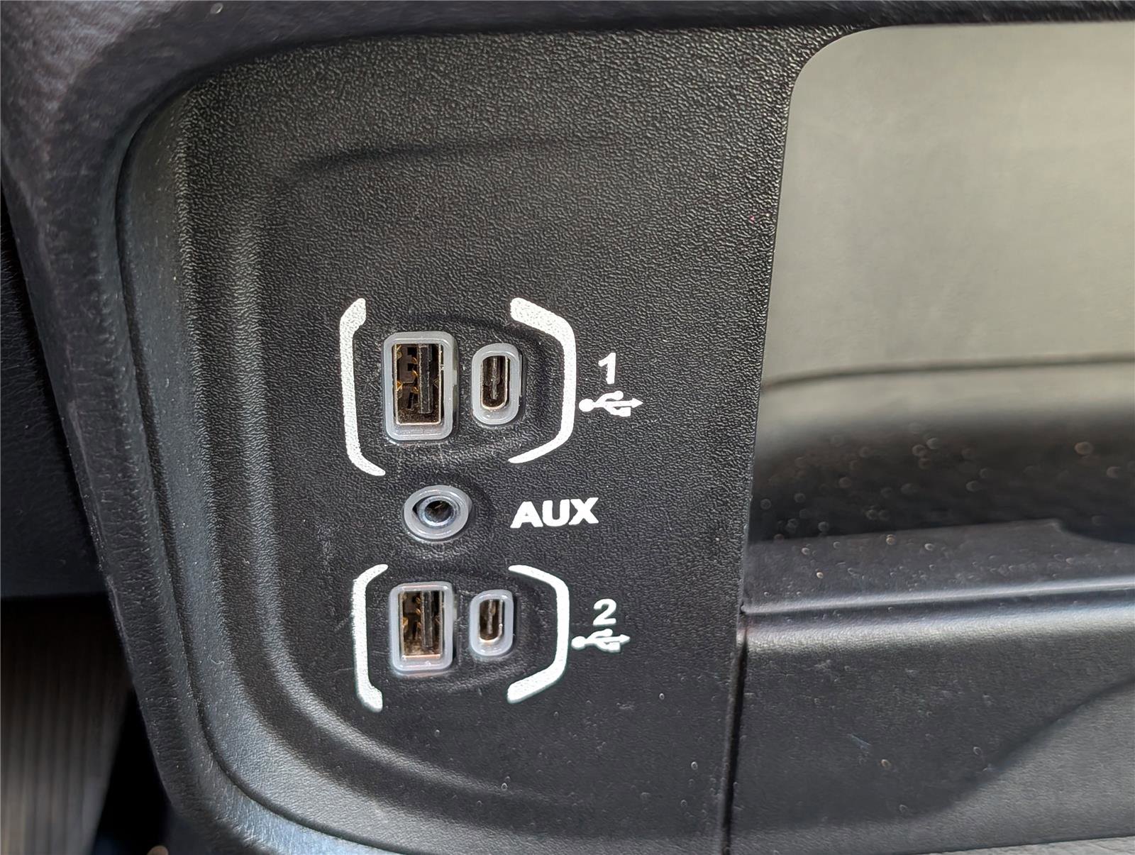 Used 2023 RAM 2500 Big Horn w/ Level 1 Equipment Group image 24