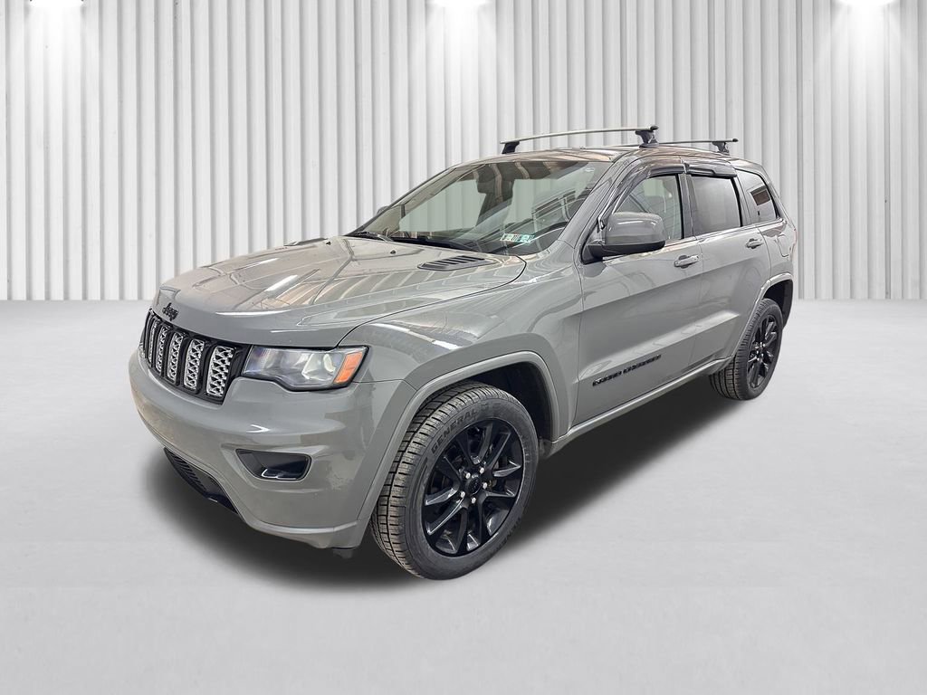 Used 2019 Jeep Grand Cherokee Altitude image 13