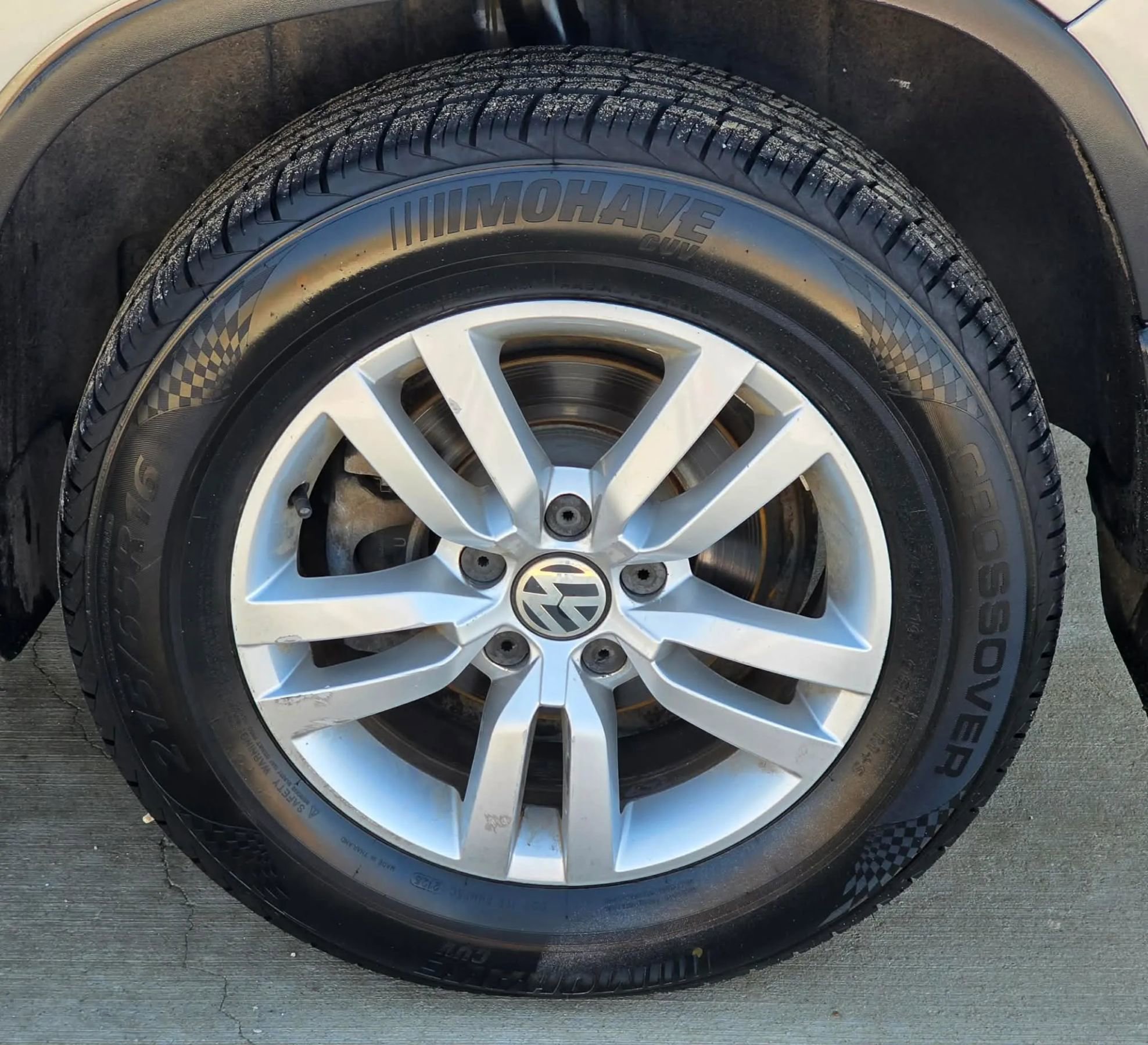 Used 2013 Volkswagen Tiguan S FWD image 29