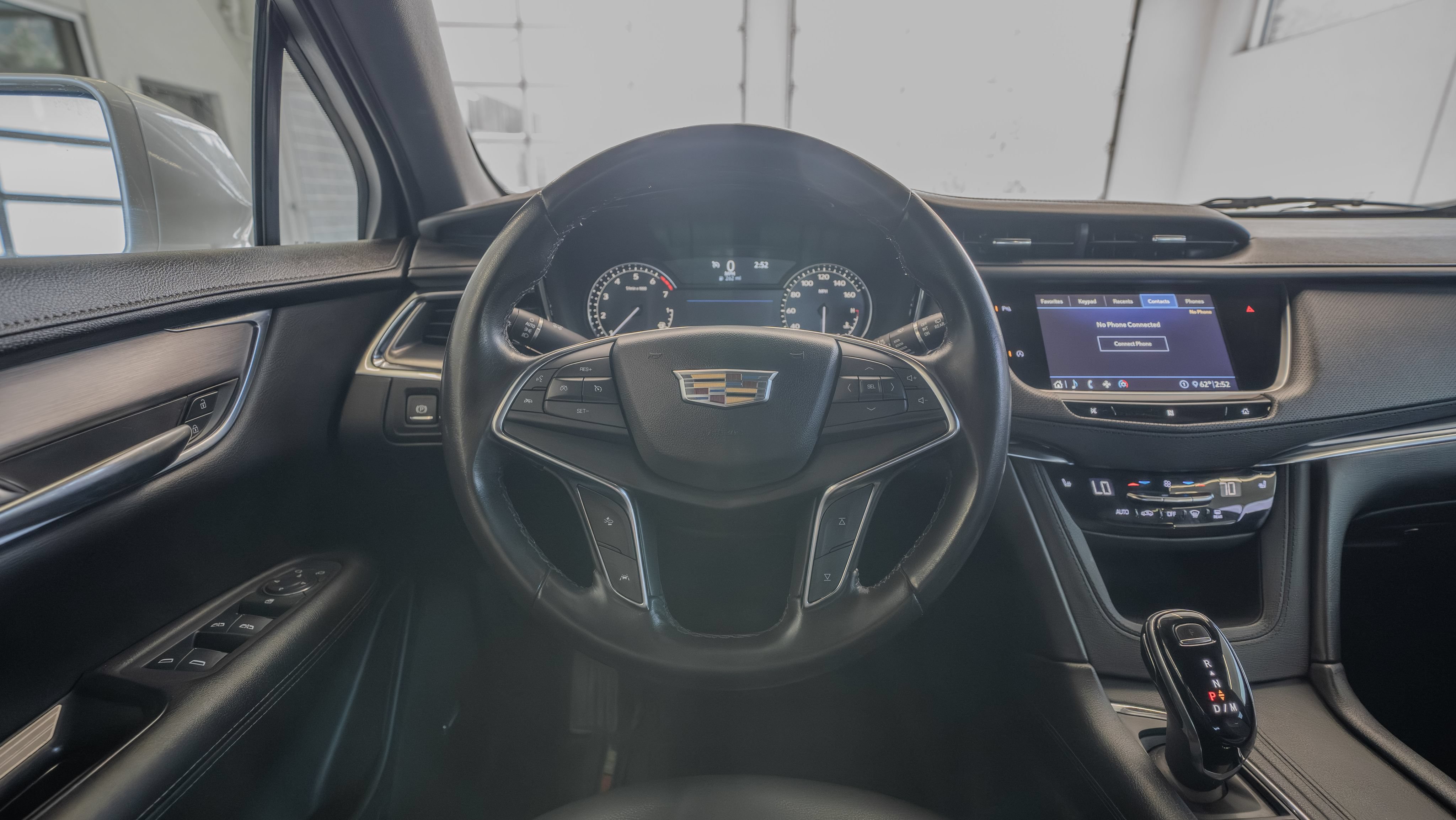 Used 2020 Cadillac XT5 Luxury FWD image 9