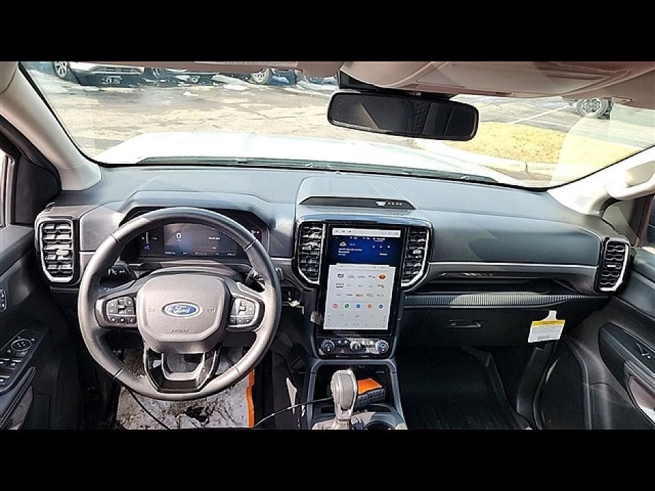 Used 2024 Ford Ranger XLT image 10