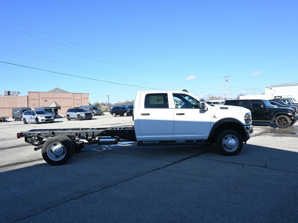 New 2026 RAM 5500 Tradesman AWD/4WD image 2