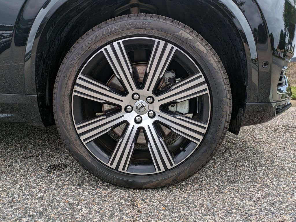 Certified 2023 Volvo XC90 T8 Plus w/ Protection Package Premier image 11