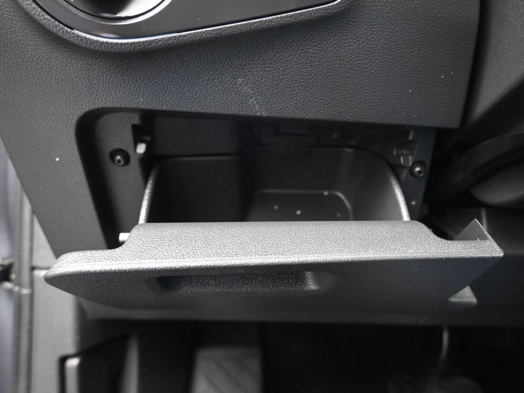 Used 2019 Volkswagen Tiguan SE AWD/4WD image 27