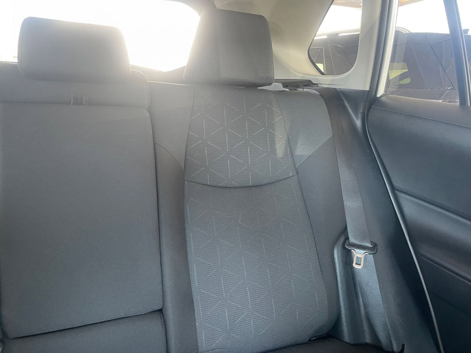 Used 2025 Toyota RAV4 XLE image 37