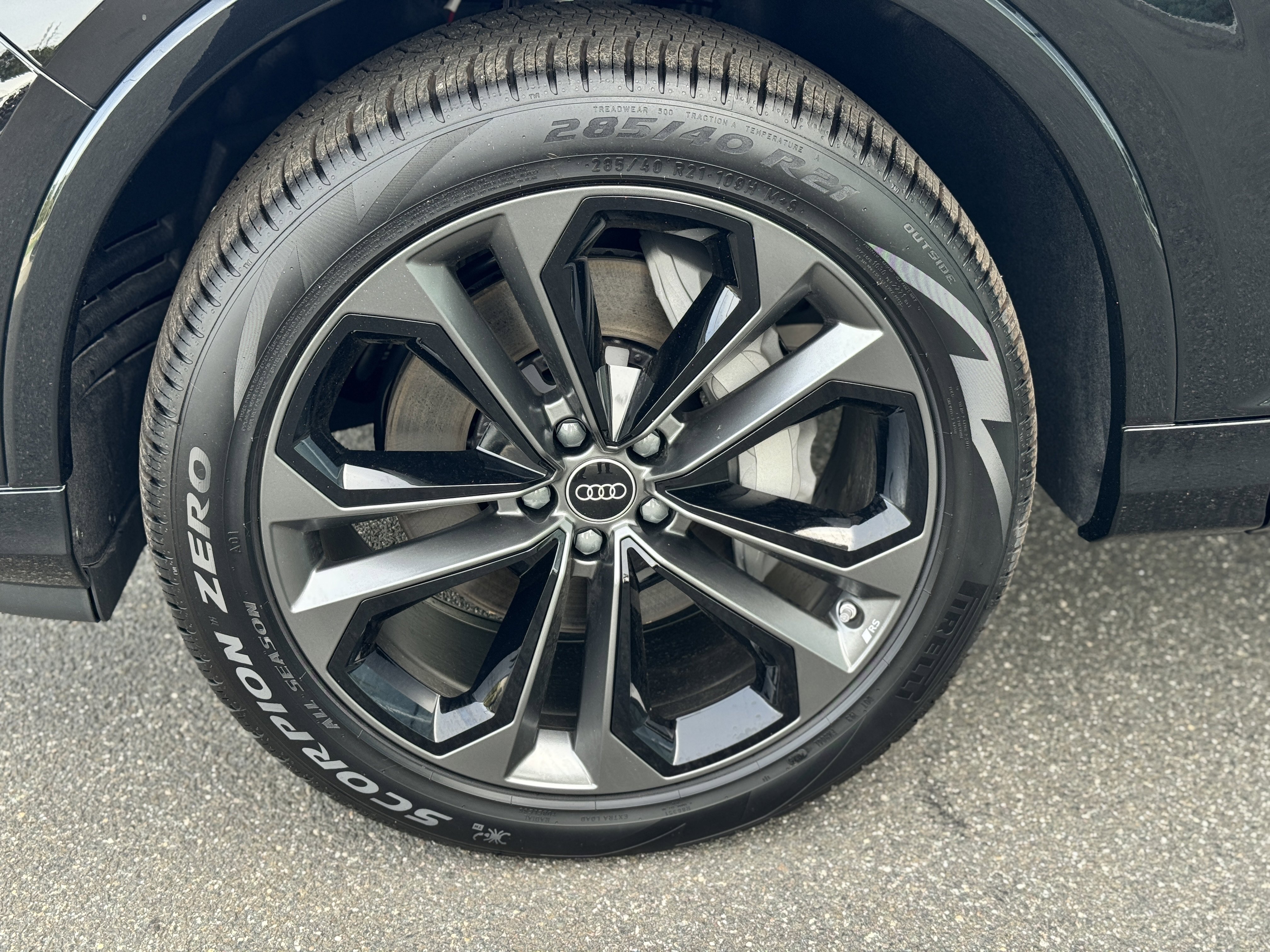 New 2025 Audi Q7 3.0T Premium Plus image 9