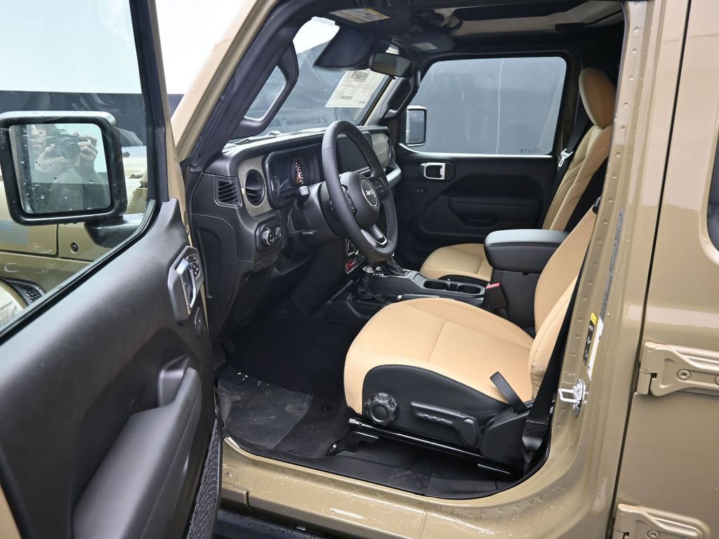 New 2026 Jeep Gladiator Willys AWD/4WD image 9