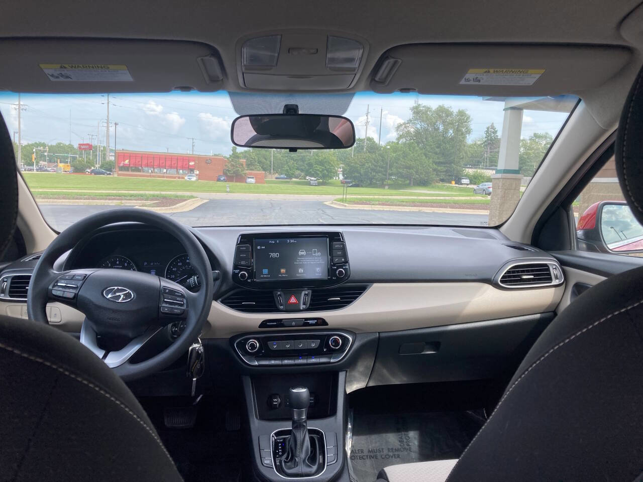 Used 2020 Hyundai Elantra GT image 21