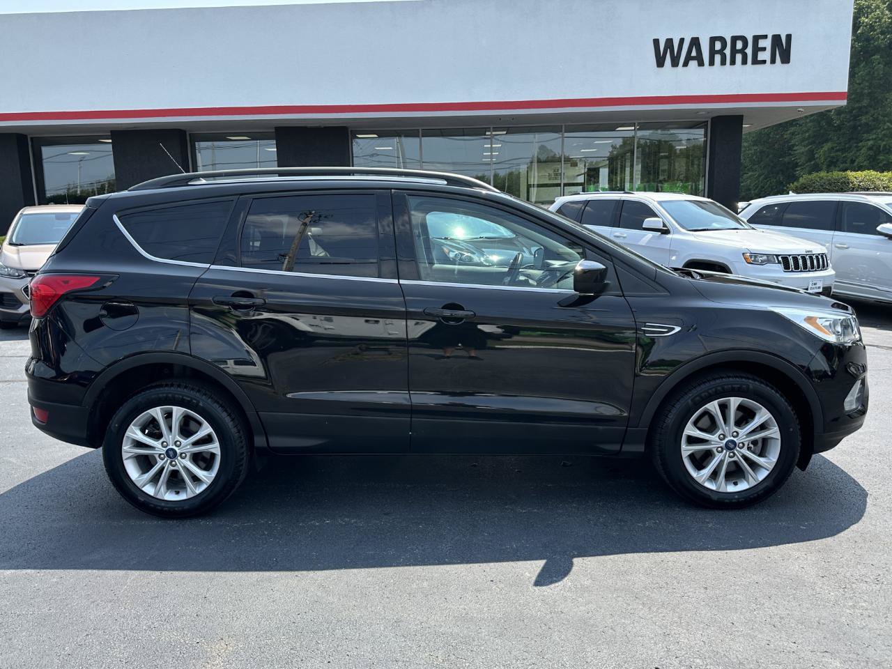 Used 2019 Ford Escape SEL AWD/4WD image 17