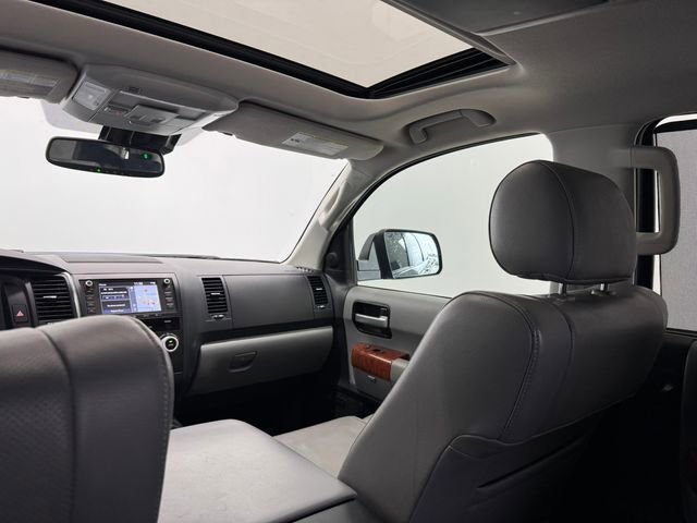 Used 2020 Toyota Sequoia Platinum image 43