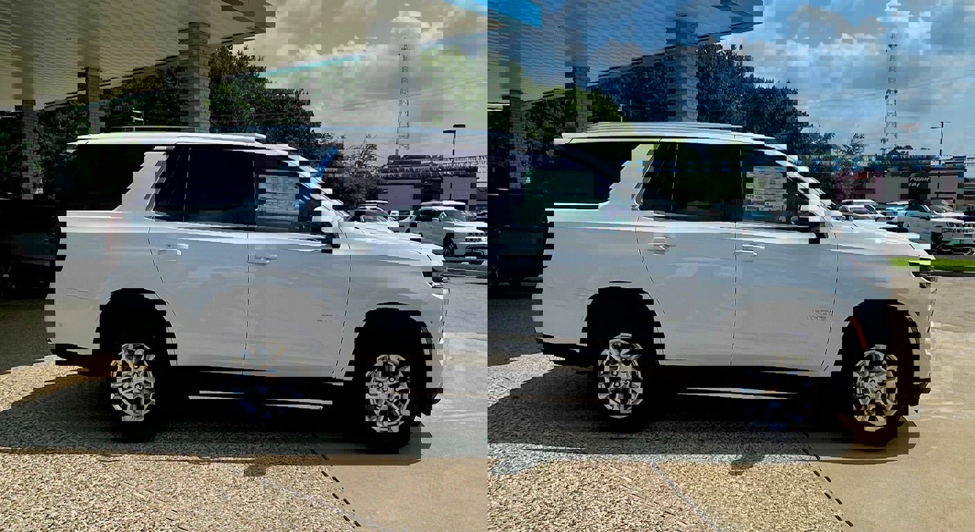 New 2025 Chevrolet Tahoe LS video 2