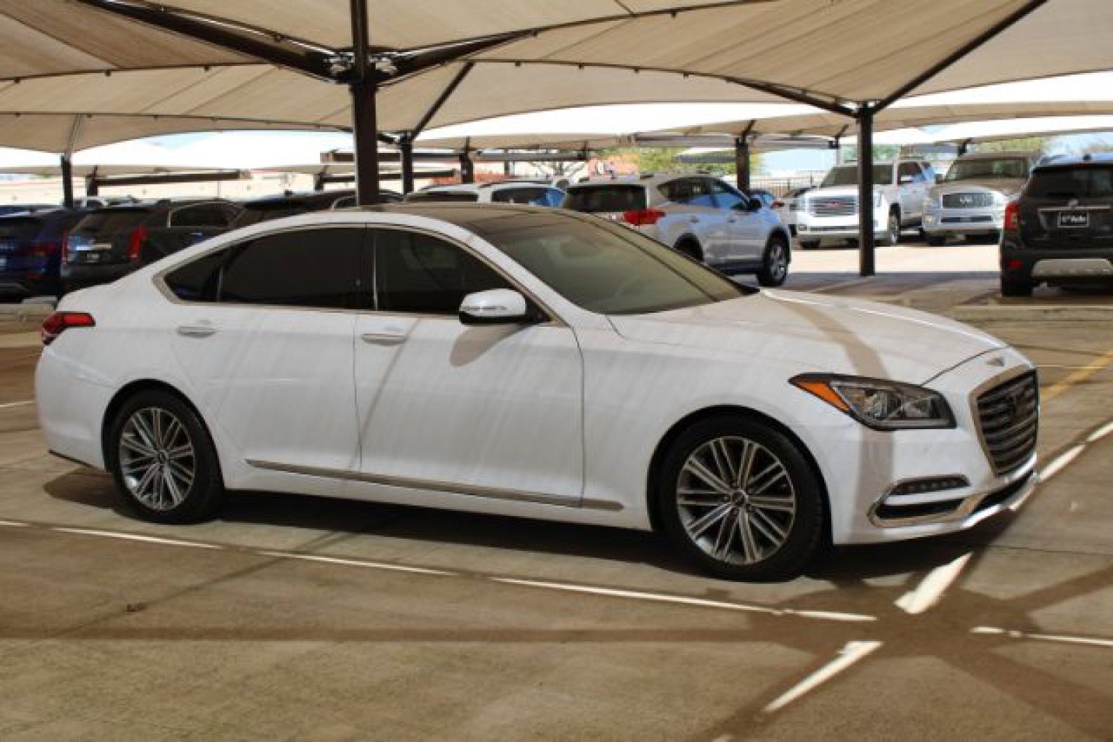 Used 2018 Genesis G80 3.8 w/ Option Group 02 RWD image 13