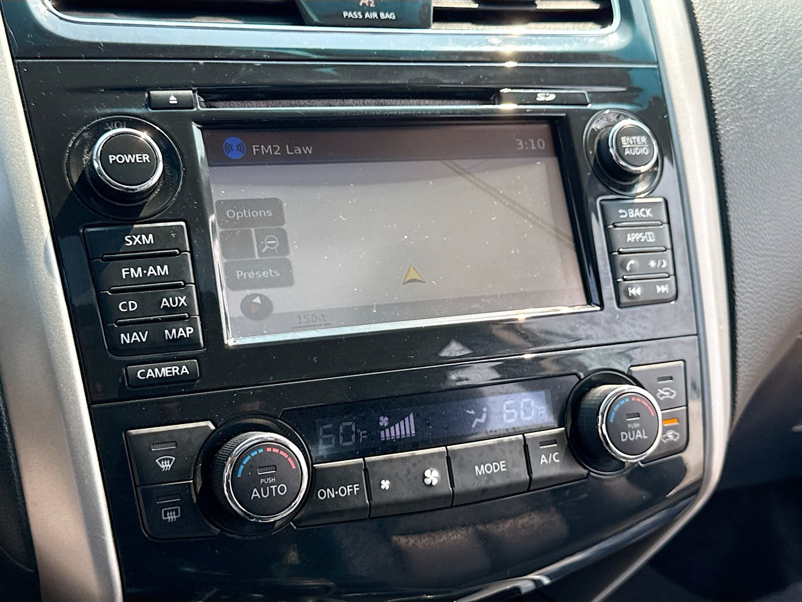 Used 2015 Nissan Altima 3.5 SL FWD image 9