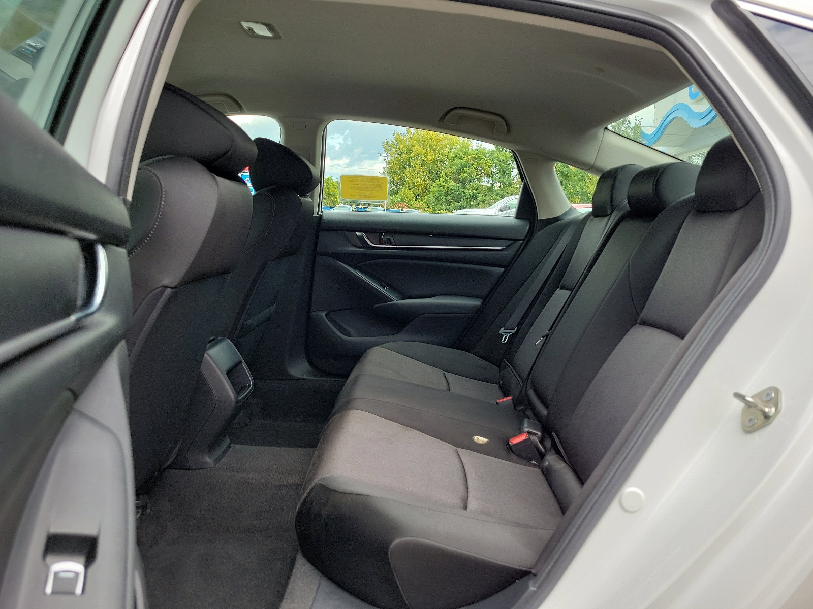 Used 2020 Honda Accord LX image 10