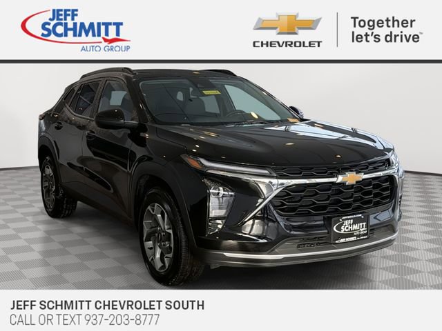 Certified 2025 Chevrolet Trax LT w/ LT Convenience Package image 1