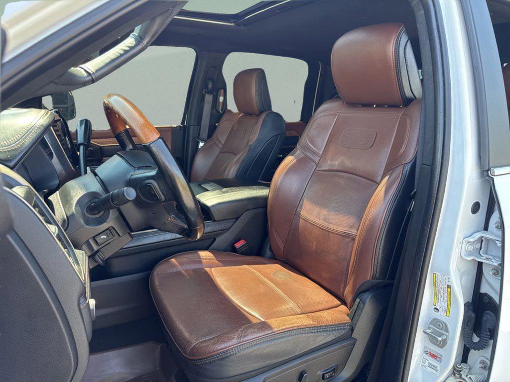 Used 2022 RAM 3500 Limited AWD/4WD image 15