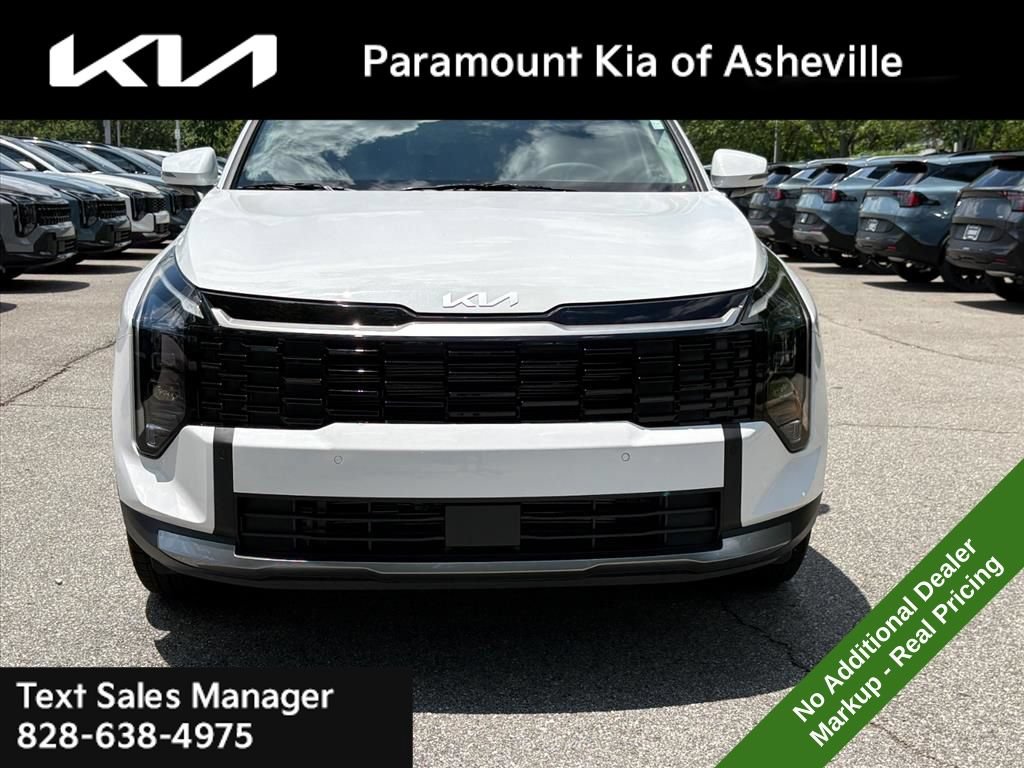 New 2026 Kia Sportage EX FWD image 2