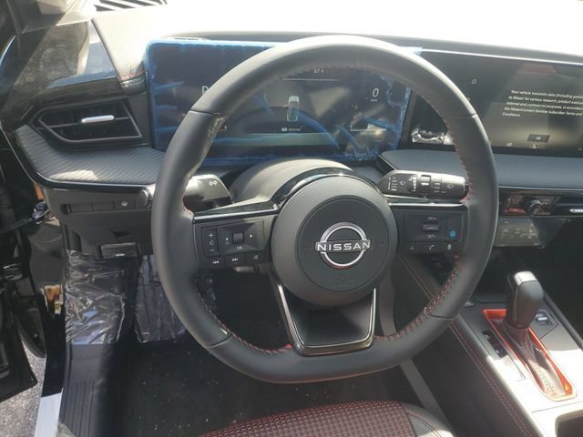 New 2026 Nissan Kicks SR FWD image 13
