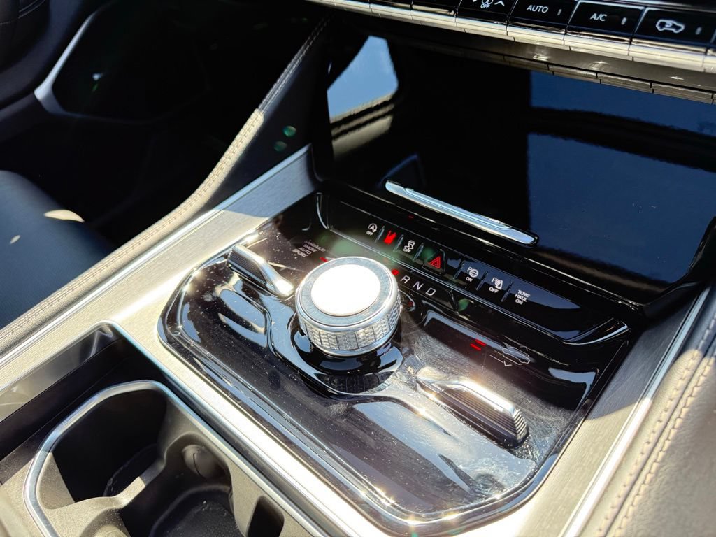 New 2026 Jeep Grand Wagoneer Limited AWD/4WD image 47