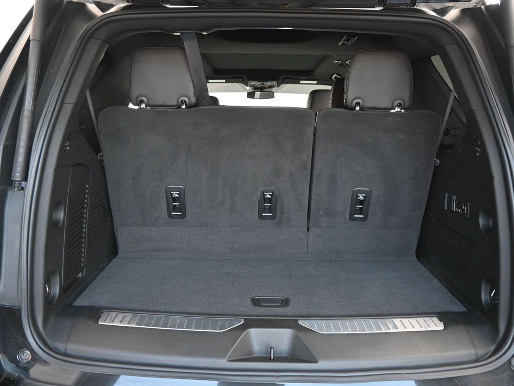 Used 2024 Chevrolet Tahoe RST w/ Sport Performance Package image 12