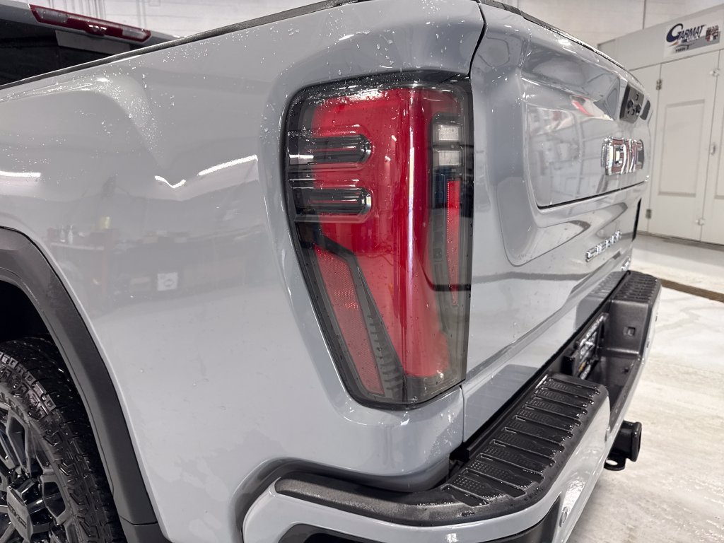 Used 2024 GMC Sierra 2500 AT4 w/ AT4 Premium Plus Package AWD/4WD image 62