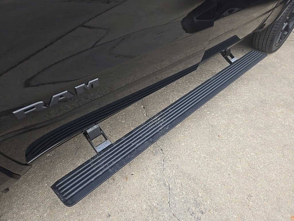 New 2026 RAM 1500 Laramie w/ Night Edition image 16