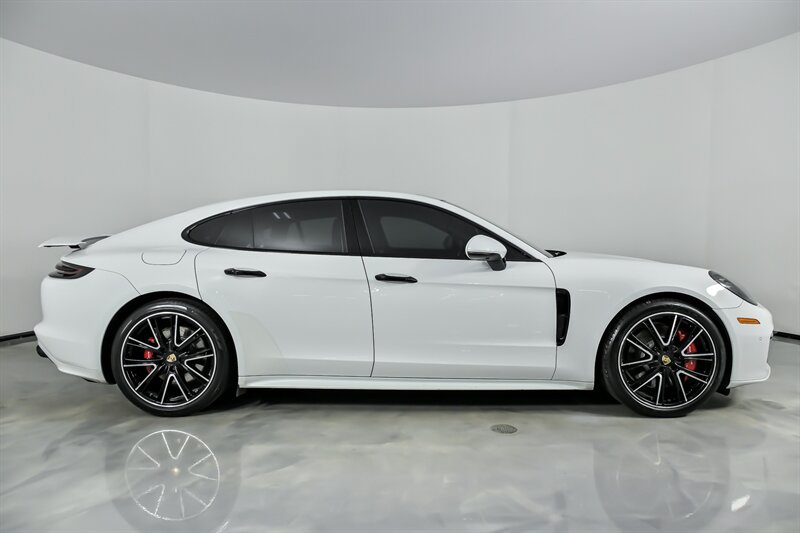 Used 2020 Porsche Panamera GTS AWD/4WD image 13