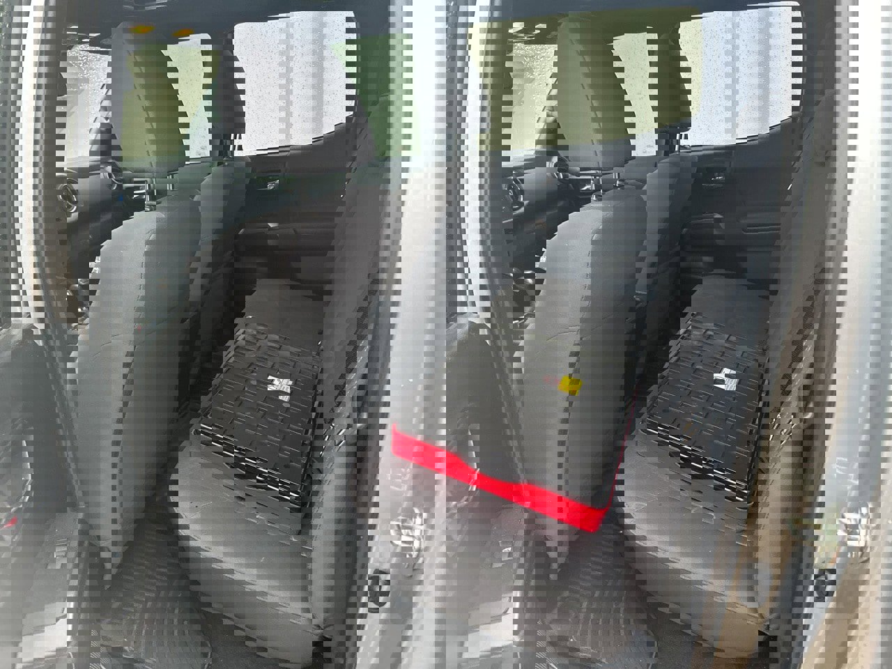 Used 2017 Toyota Tacoma TRD Off-Road image 13