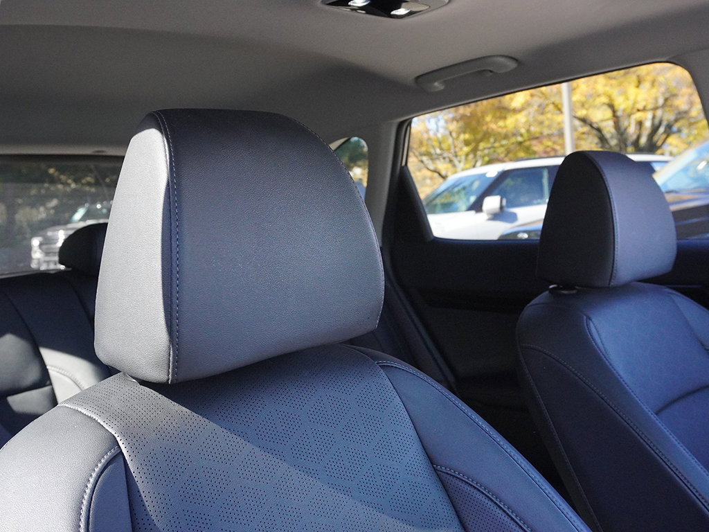 Used 2024 Kia Seltos EX AWD/4WD image 30