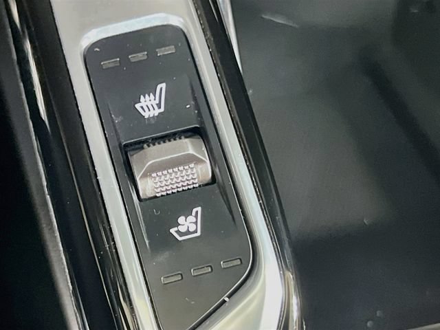 Certified 2024 Kia Sorento SX Prestige AWD/4WD image 21