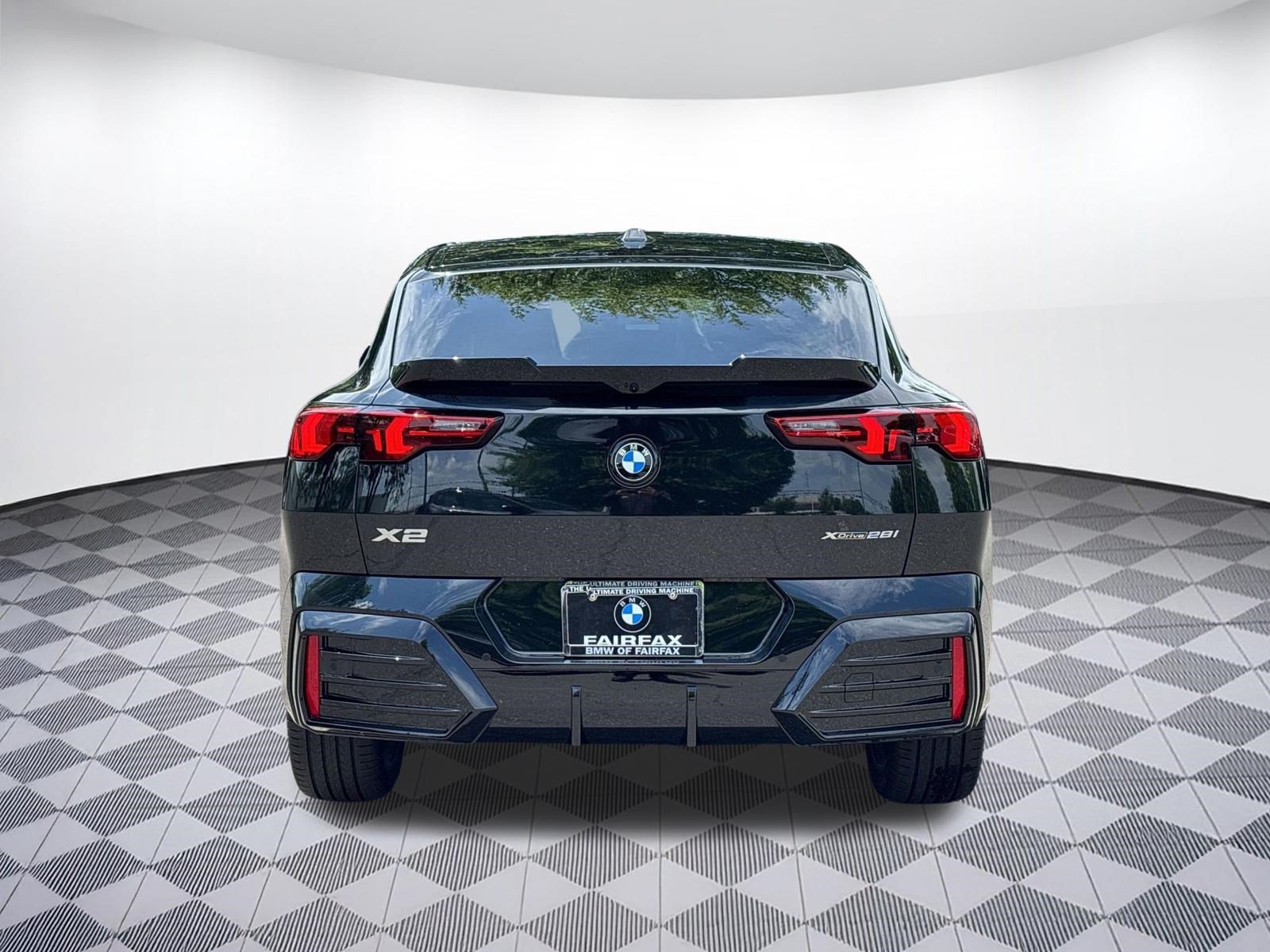 New 2026 BMW X2 xDrive28i w/ Technology Package AWD/4WD image 9