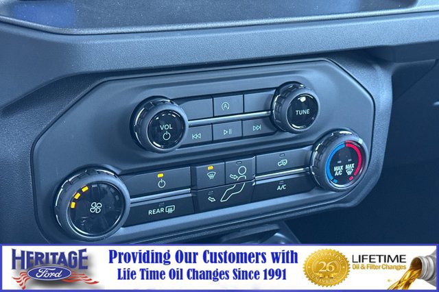 New 2025 Ford Bronco 4-Door image 20