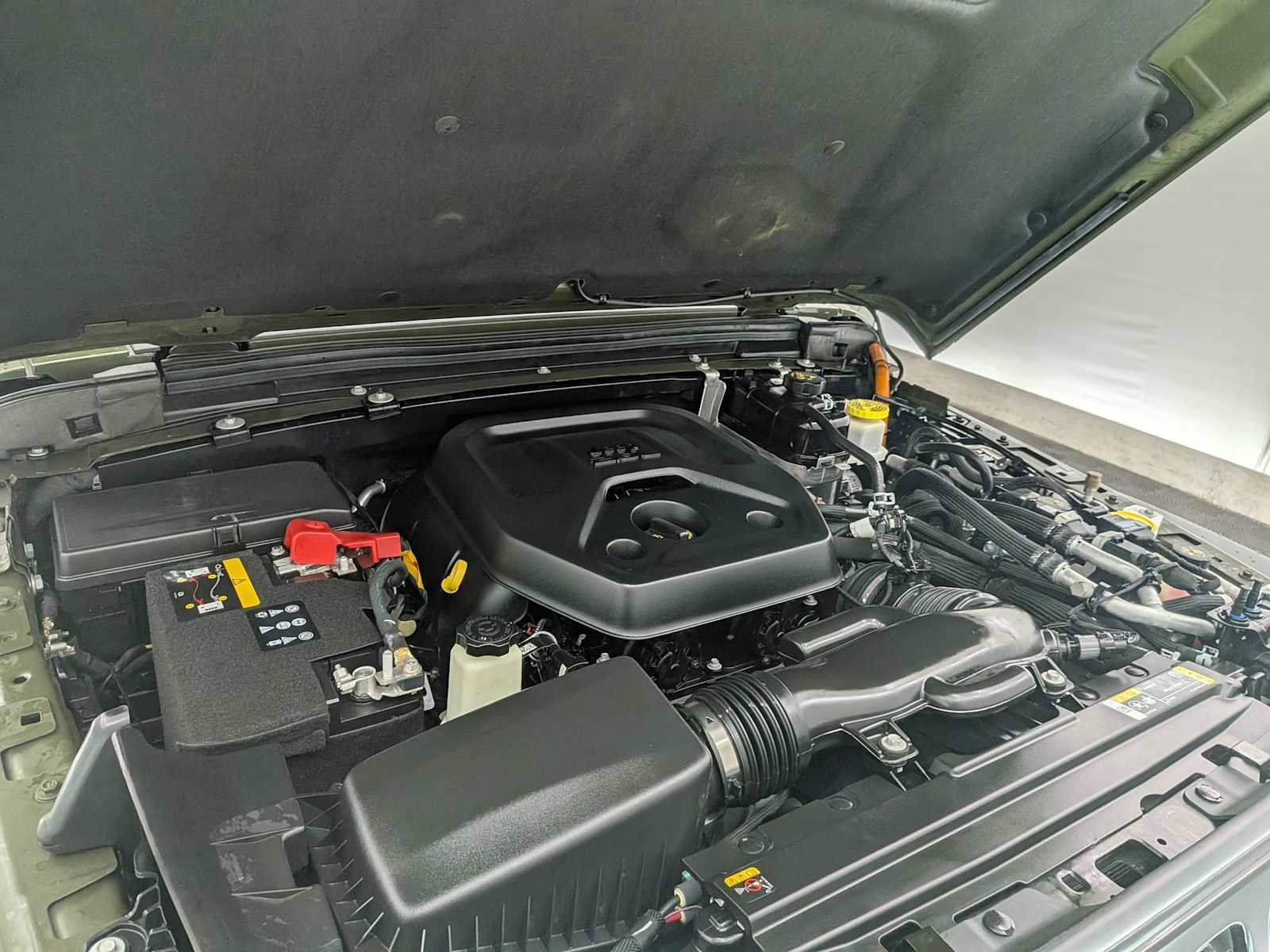 Used 2023 Jeep Wrangler Unlimited image 16