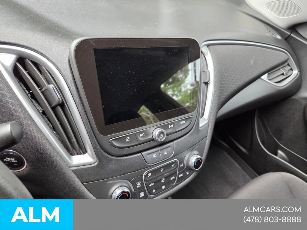 Used 2024 Chevrolet Malibu LT FWD image 19