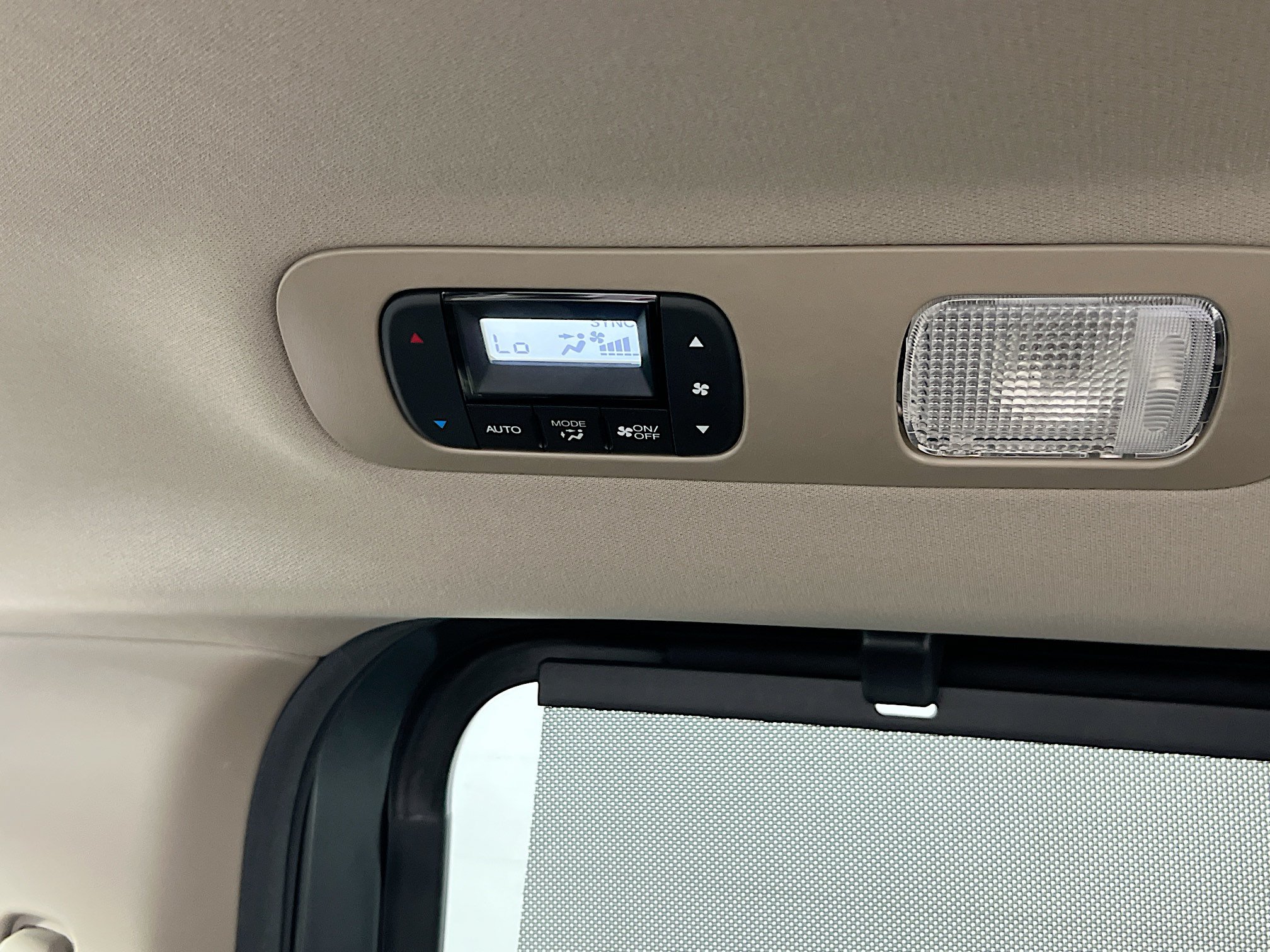 Used 2018 Honda Odyssey EX-L image 25