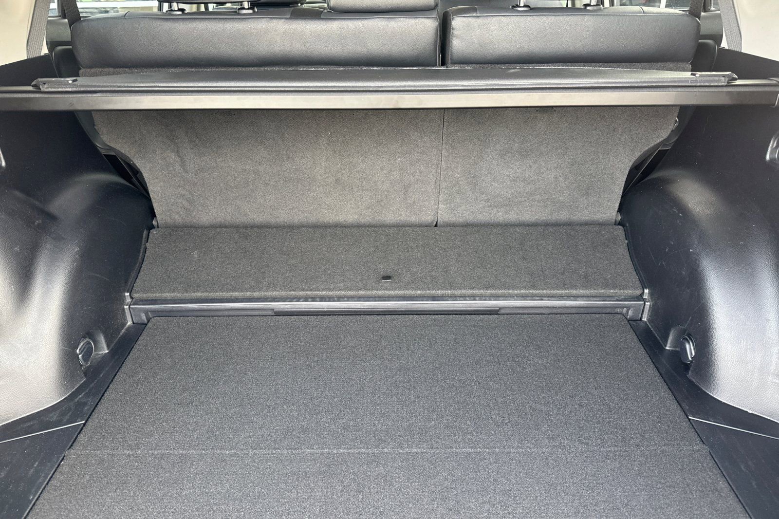 Certified 2018 Toyota RAV4 Limited w/ Advanced Technology Package image 20