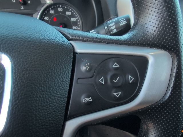 Used 2023 GMC Terrain SLE w/ LPO, Floor Liner Package FWD image 20