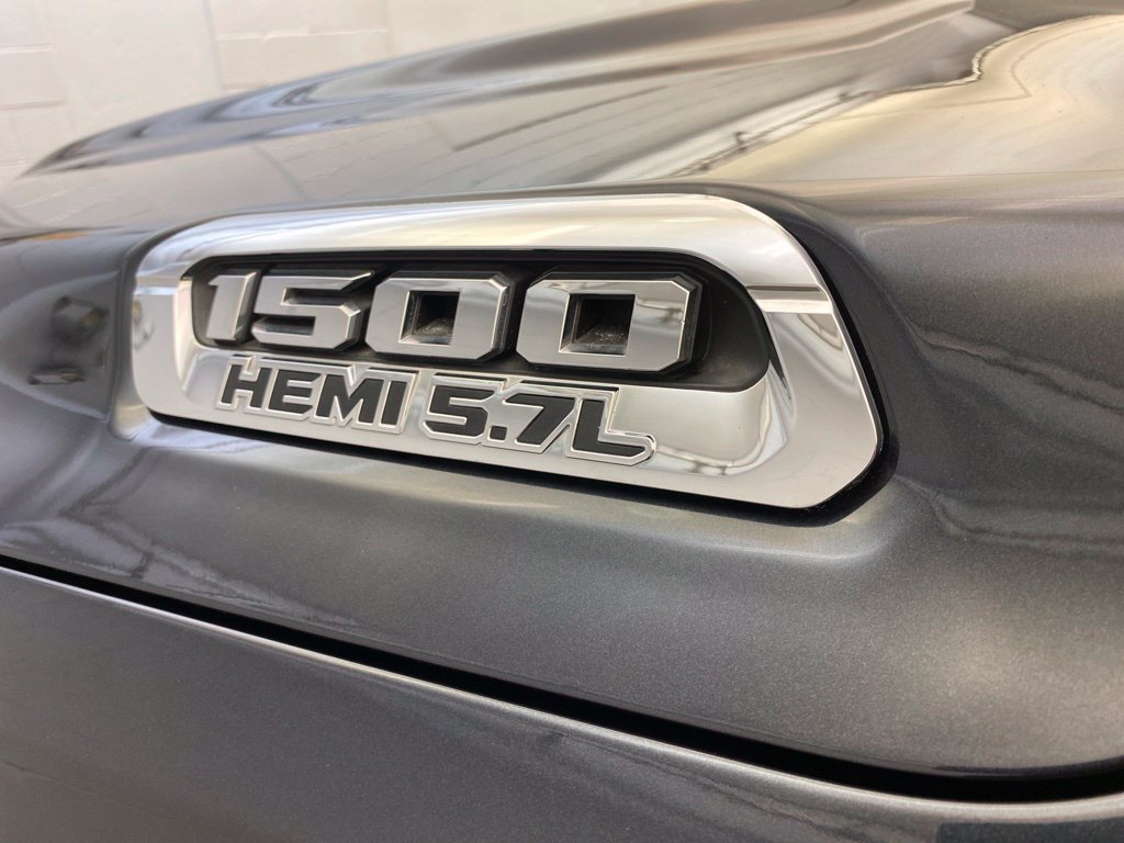 Used 2019 RAM 1500 Big Horn RWD image 10
